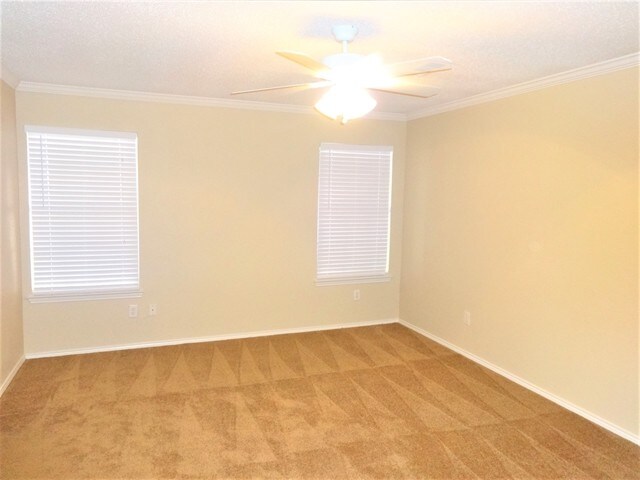 Building Photo - 649 Babbling Brook Dr