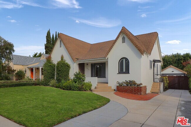 Primary Photo - 2340 Camden Ave