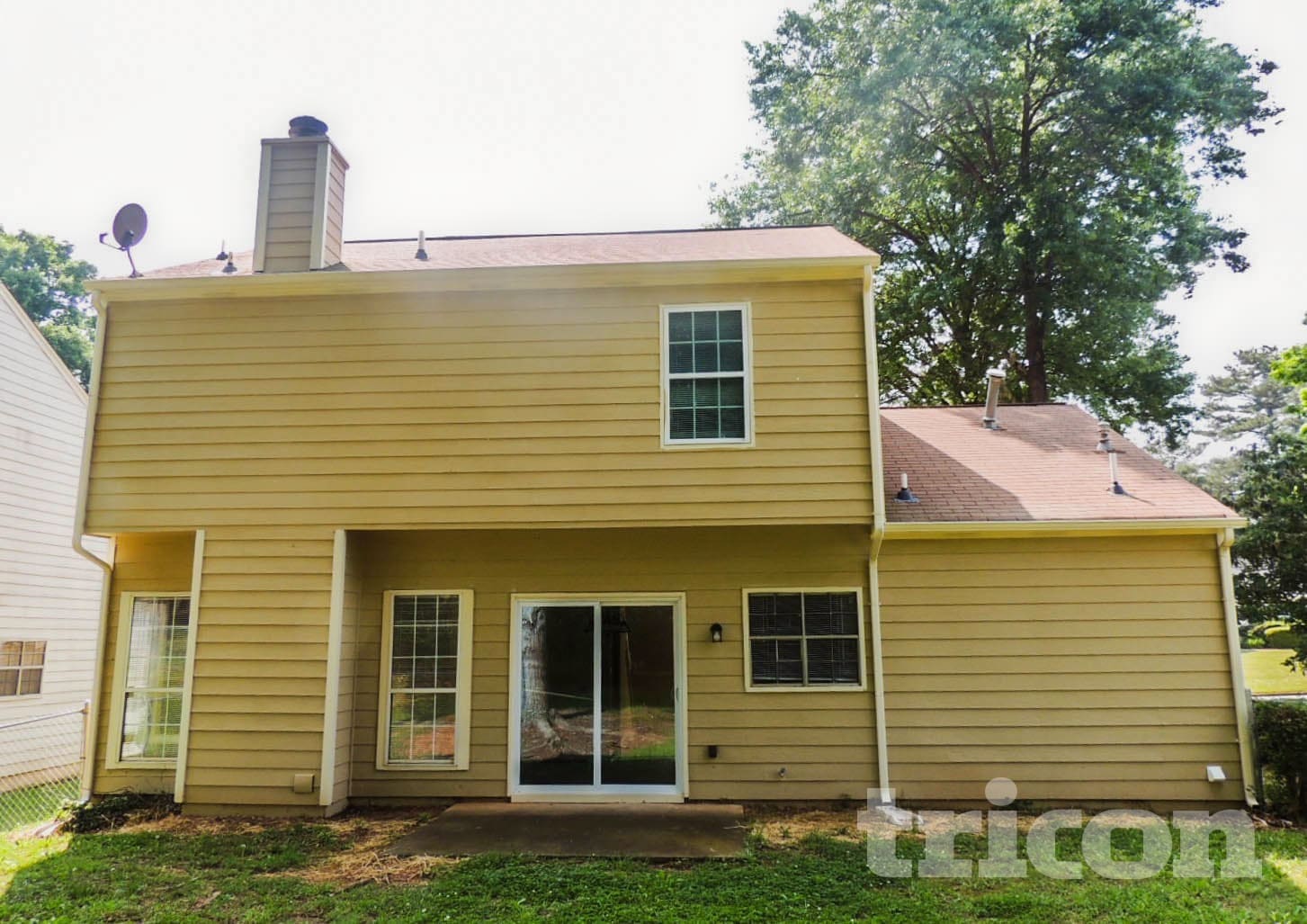 Building Photo - 6387 Laurel Post Dr