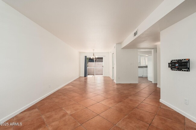 Building Photo - 7684 E Minnezona Ave