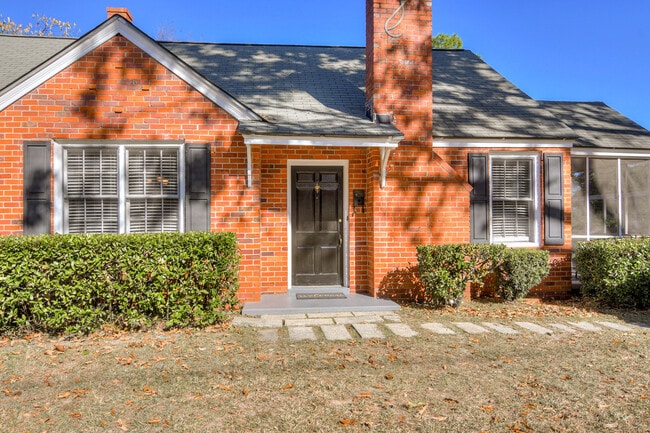 Building Photo - 2631 Oakland Ave