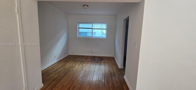 Building Photo - 615 82nd St