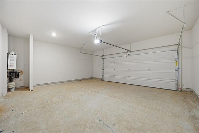 Building Photo - 1503 Wild Fox Run