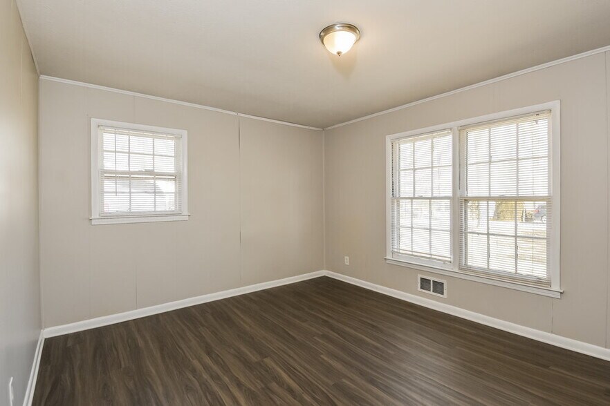 Building Photo - 3273 Millwright St