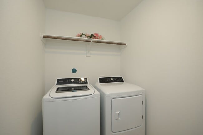 Building Photo - 2741 Cadiz Bay Dr