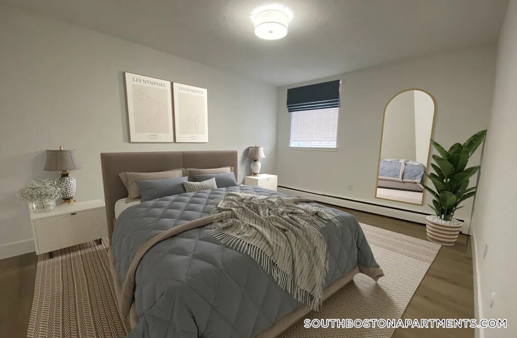 Building Photo - 741 E 6th St