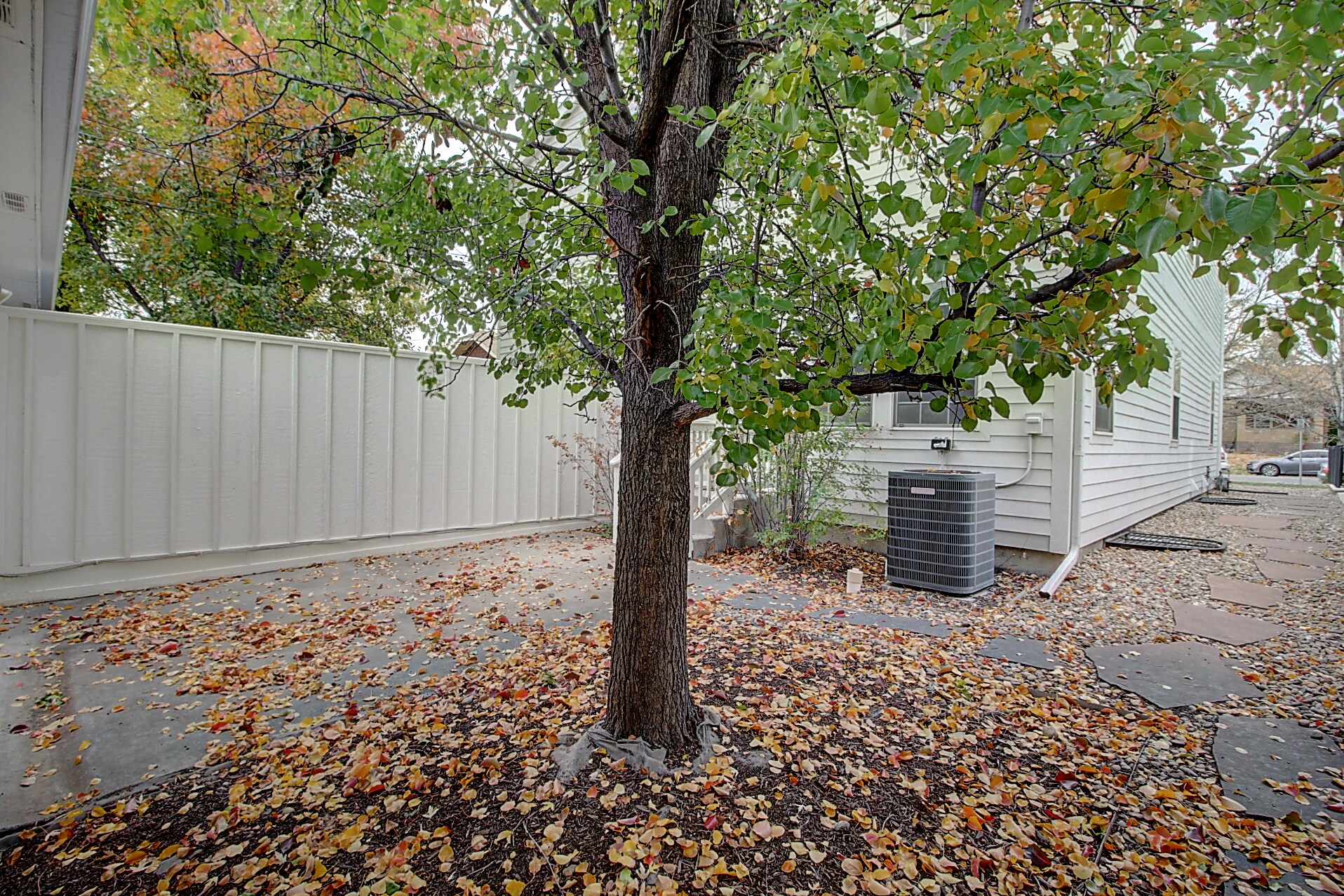 Building Photo - 2077 S Grant St