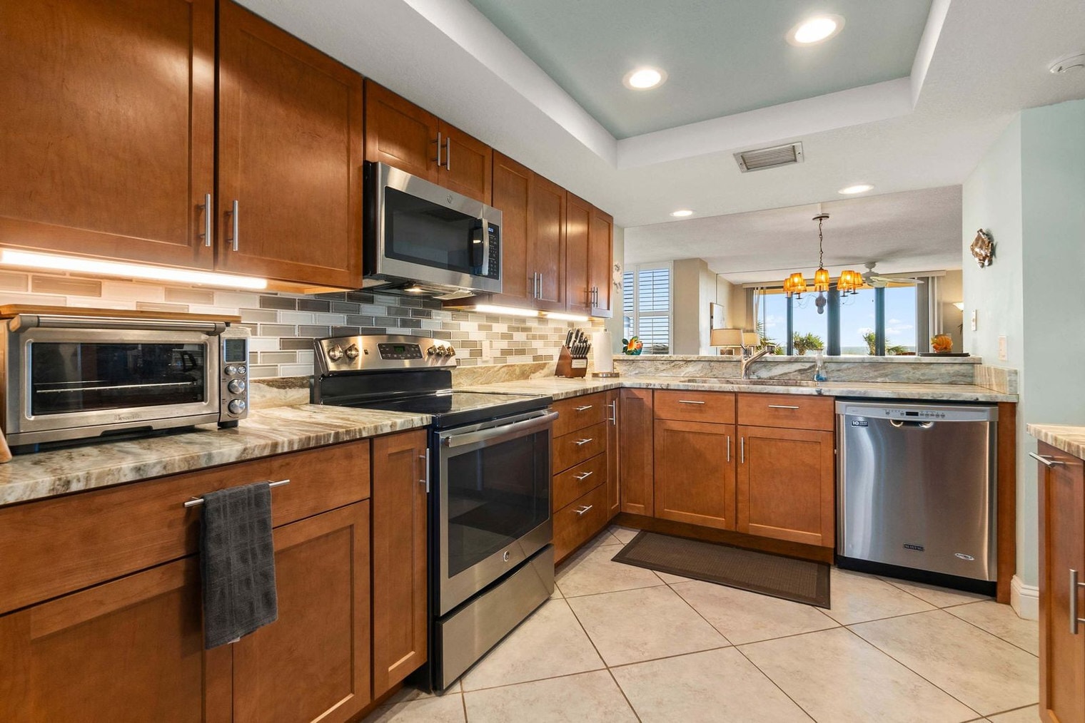 Building Photo - 6240 A1A S