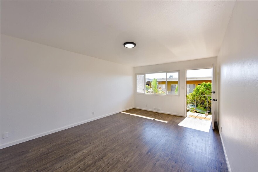 Building Photo - 3440 64th Avenue Plz