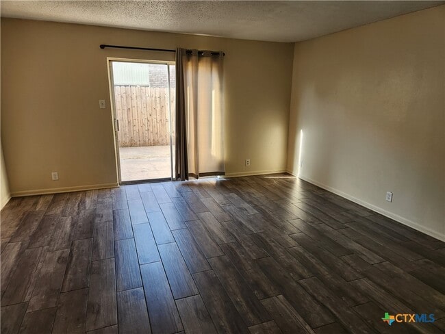 Building Photo - 904 C Ticonderoga Dr