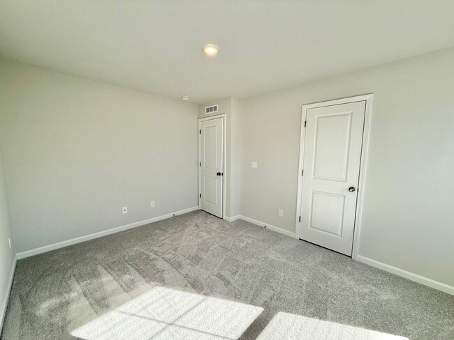 Building Photo - Stunning New Construction 3BD, 2.5BA End Unit Morrisville Townhome with Premier HOA Amenities in ...