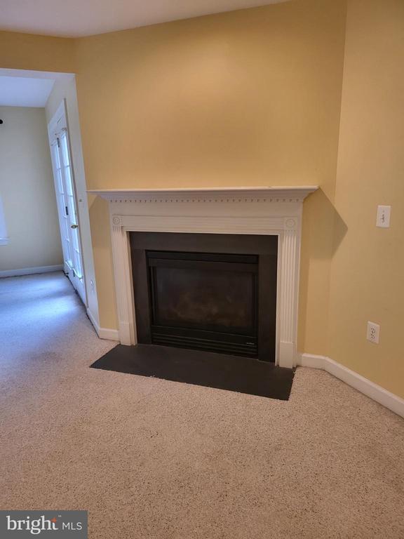 Building Photo - 6161 Popes Creek Pl