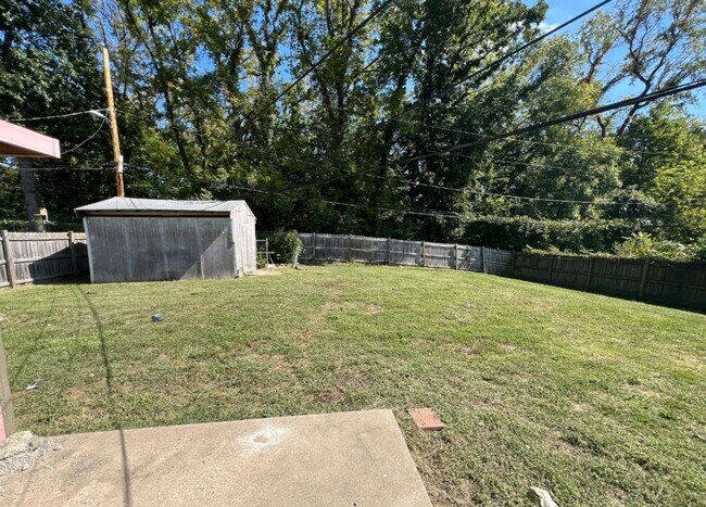 Building Photo - Spacious 4-Bedroom Home with Finished Base...