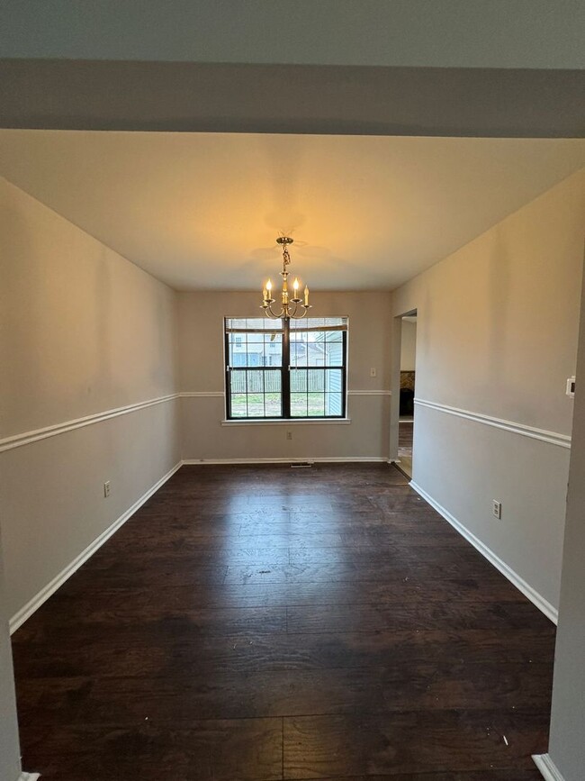 Building Photo - Perfect Single Family House Rental in Sick...