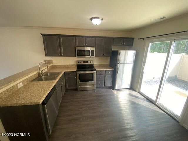 Building Photo - 514 Pate Dr