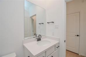 Building Photo - 9519 Dearborn Creek Dr