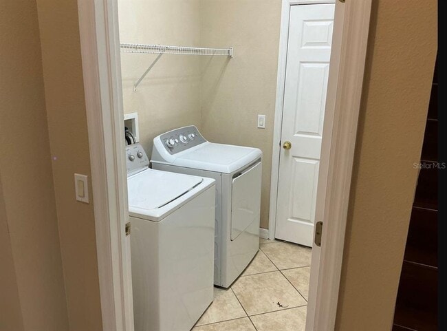 Building Photo - 9121 Edenshire Cir