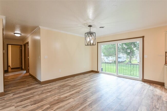 Building Photo - 1846 SE Lake Weir Ave