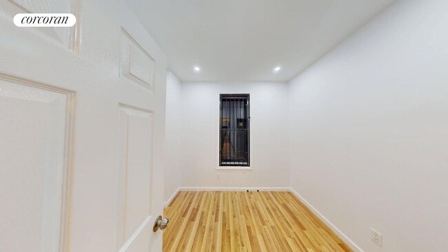 Building Photo - 949 Prospect Pl