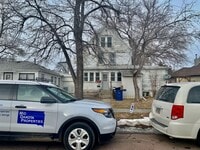 Building Photo - 1004 E 4th Ave