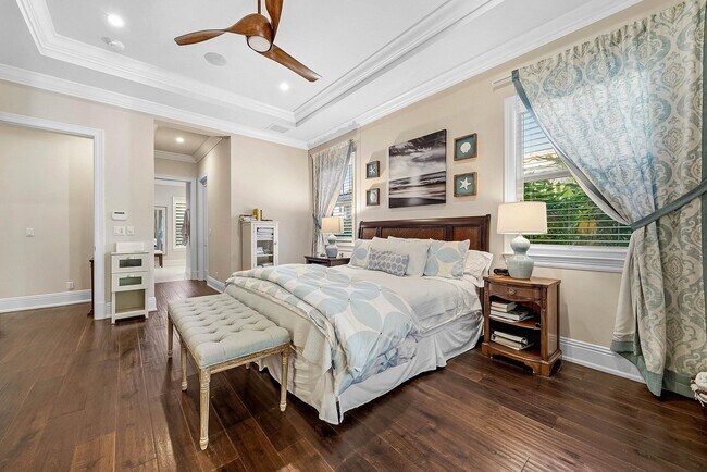 Building Photo - 120 Grove Way