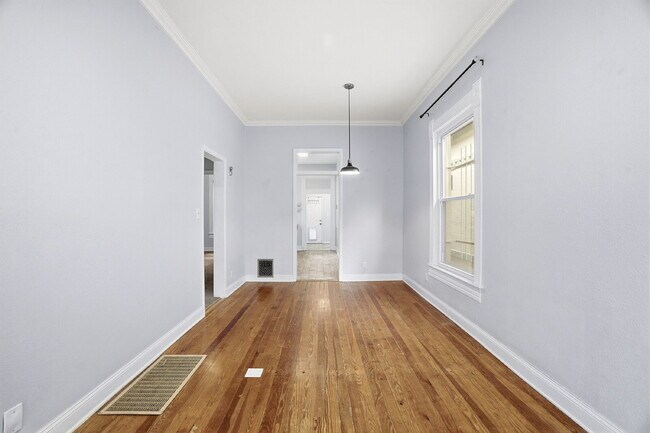 Building Photo - $2,640.95, 2-bed, 1-bath Victorian in the heart of Curtis Park with a detached garage.