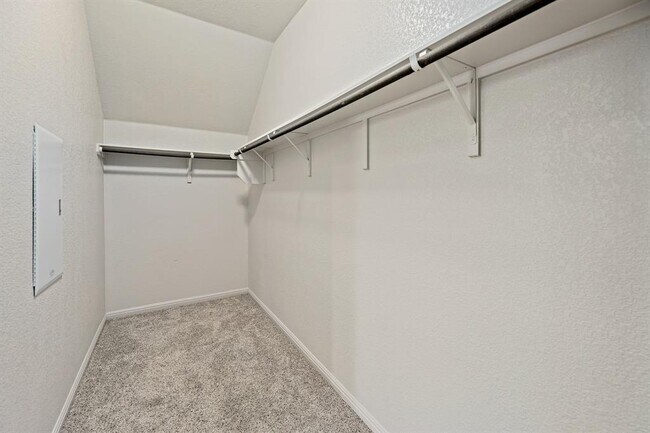 Building Photo - 108 Schuster Ct