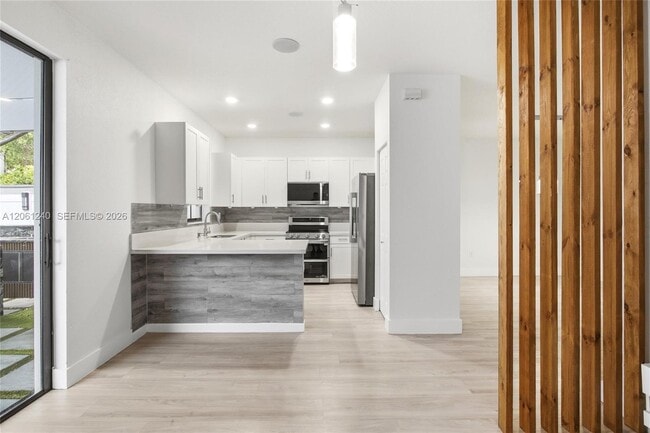 Building Photo - 3430 W 106th Terrace