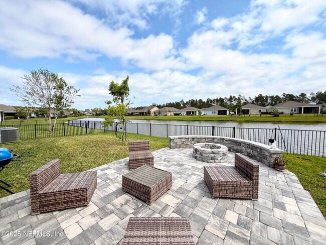 Building Photo - 478 Broomsedge Cir