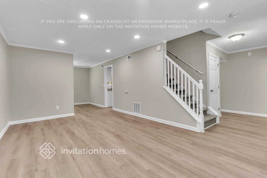Building Photo - 4960 Terrace Green Trce