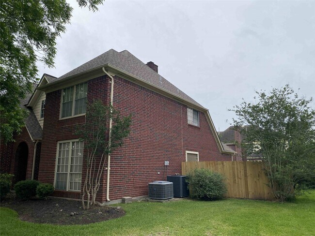 Building Photo - 3207 Breckinridge Ct