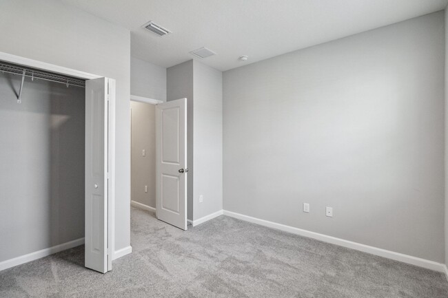 Building Photo - Beautiful Brand New 3/2.5 Townhome W/ 2 Ca...