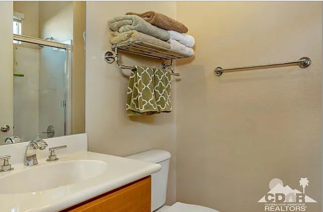 Building Photo - 1 Picasso Ct