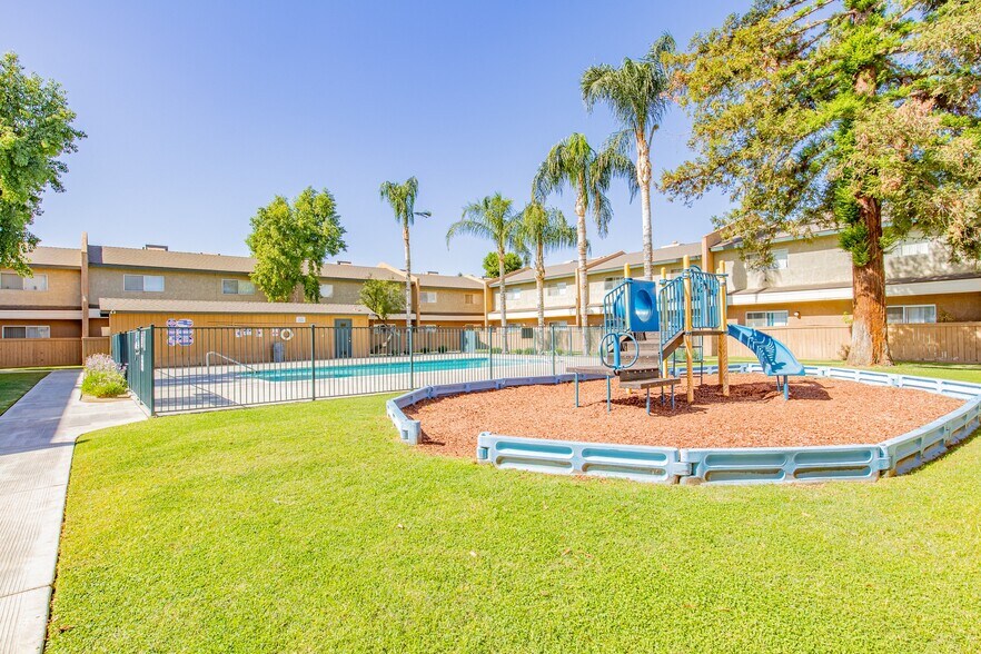 Valley Springs 400 White Ln Bakersfield CA 93307 Apartment Finder