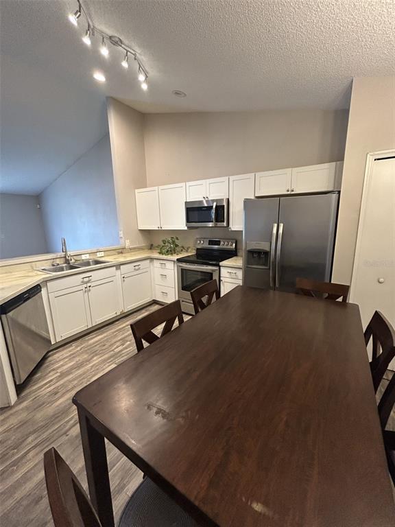 Building Photo - 2639 Winchester Cir