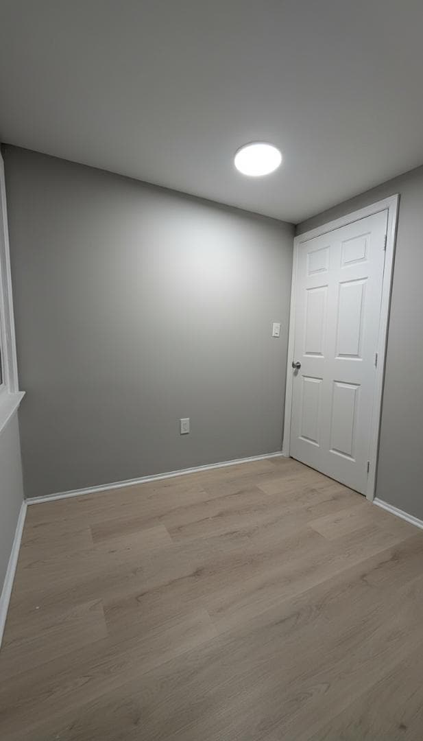 Building Photo - 27 W Somerset St