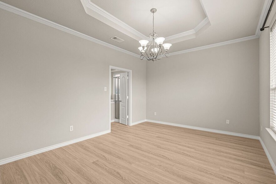 Building Photo - 1712 Adams Pl