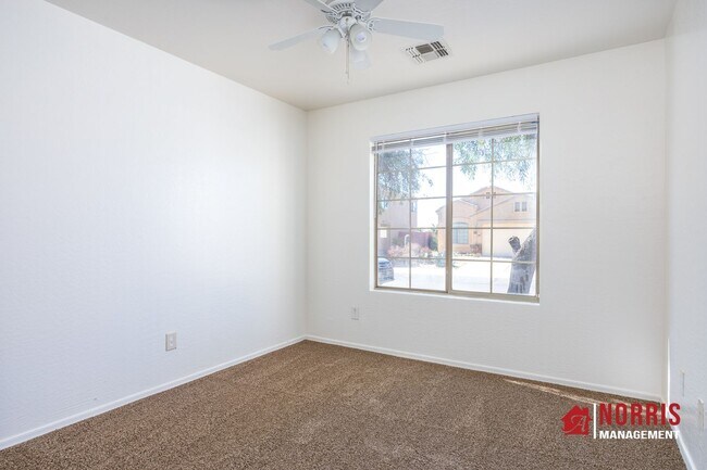 Building Photo - Spacious Home in Magic Ranch in Florence