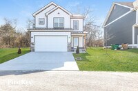 Building Photo - 732 Ellie Dr