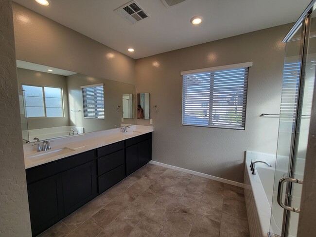 Building Photo - Breathtaking Strip Views Brand New Model in Summerlin 4bed 3.5bath
