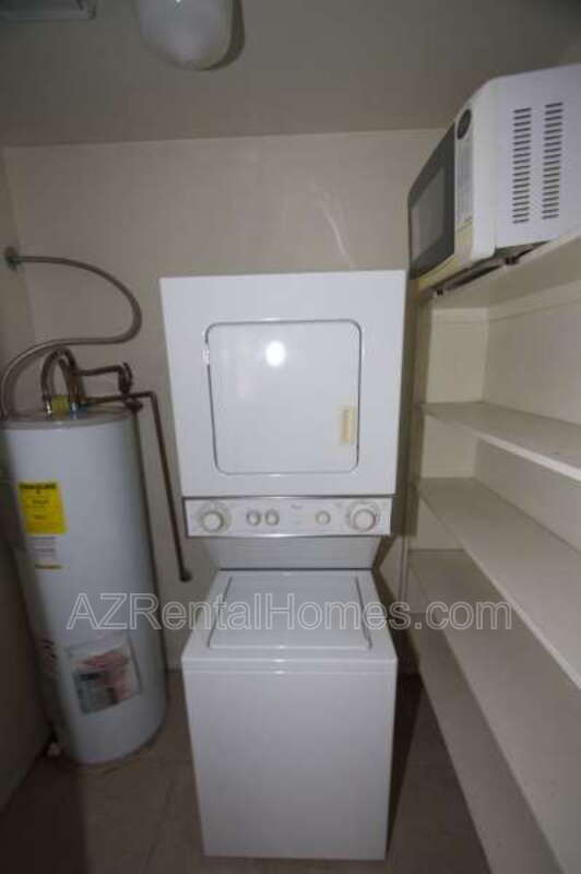 Building Photo - 925 N College Ave