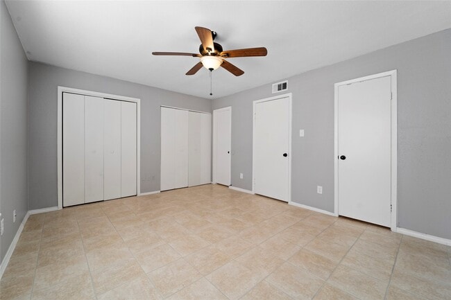 Building Photo - 6001 Reims Rd