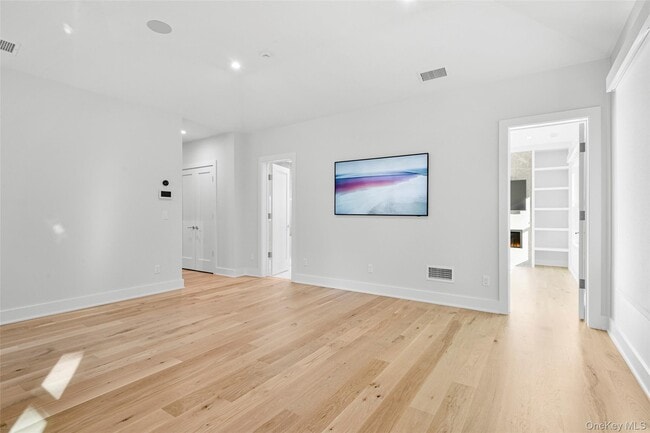 Building Photo - 65 Myrtle Blvd