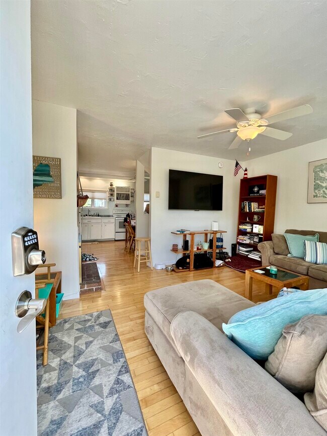 Building Photo - 1515 Ocean Blvd