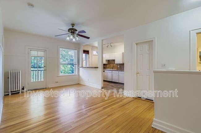 Building Photo - 1376 Pearl St