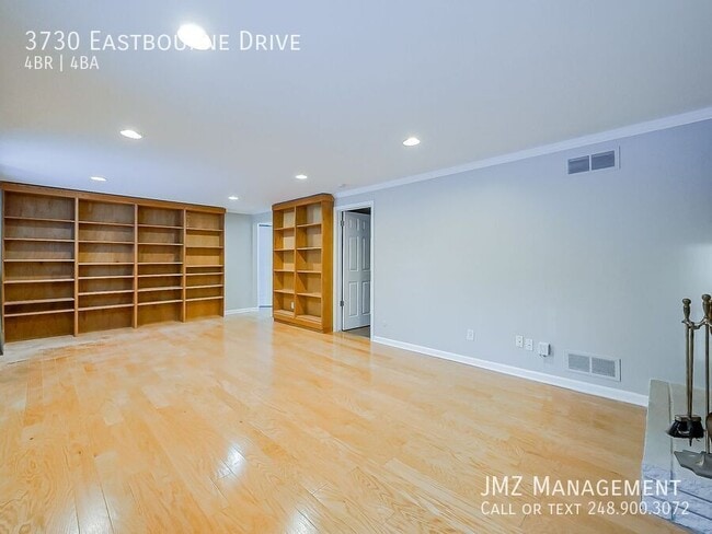 Building Photo - 3730 Eastbourne Dr