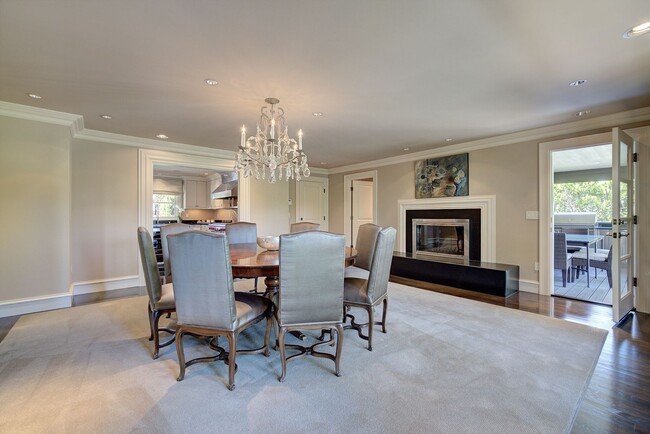 Building Photo - 5bd/4ba Medina Home