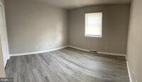 Building Photo - 1423 Dandridge St