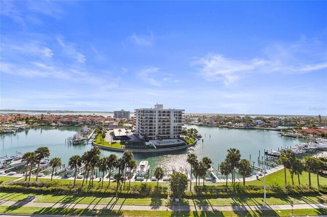 Building Photo - 1660 Gulf Blvd