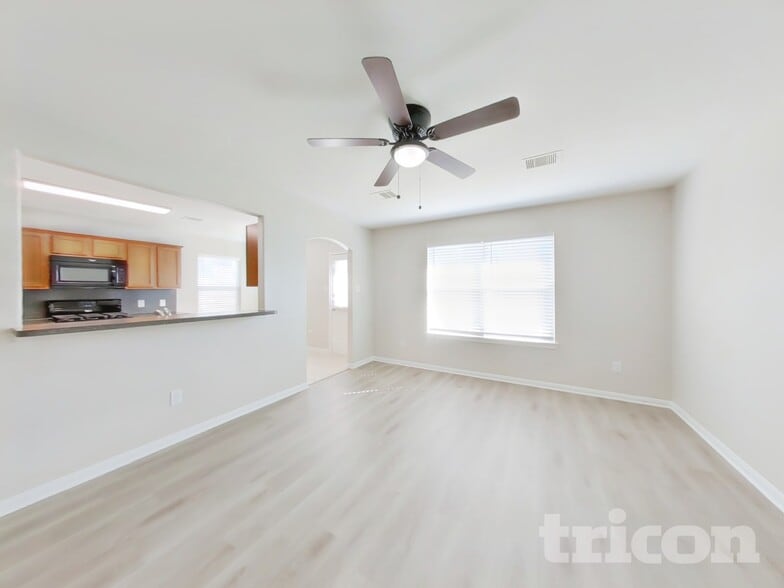 Building Photo - 12022 Green Bluff Ct